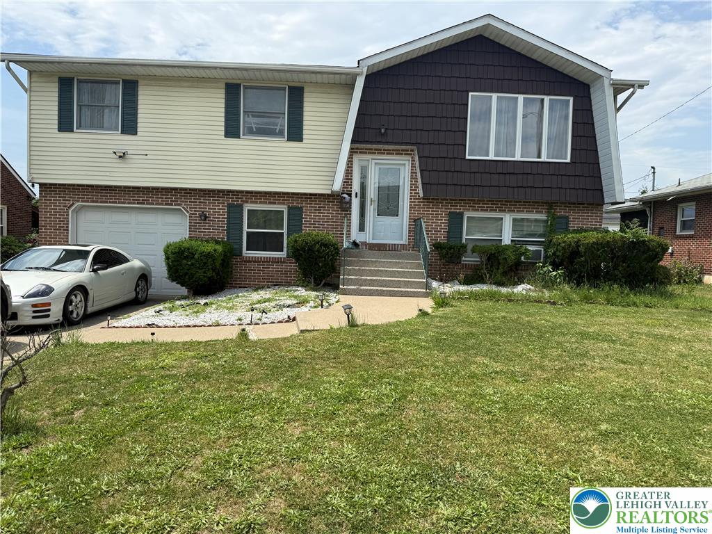 1150 Ridge Ave Property Photo 1