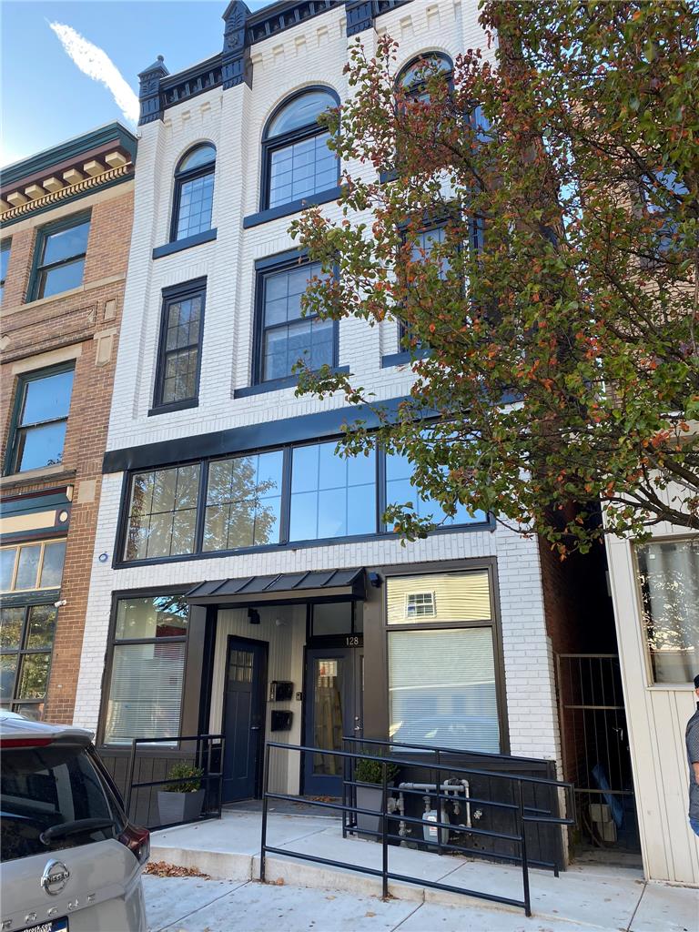 128 South First Street Property Photo 1