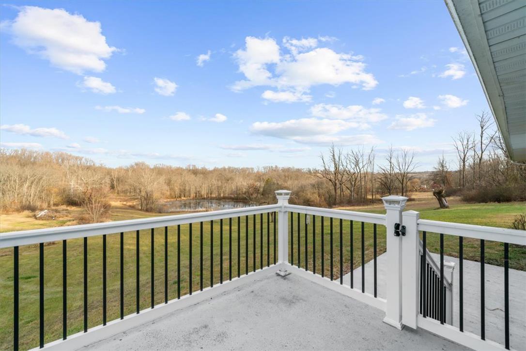 988 Hoch Road Property Photo 35