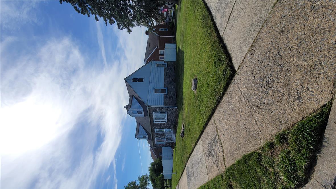 1350 Highland Street Property Photo 2