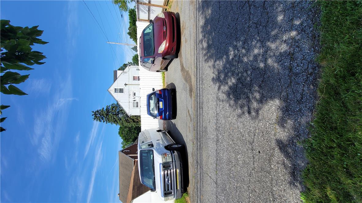 1350 Highland Street Property Photo 4