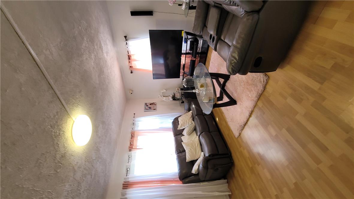 1350 Highland Street Property Photo 7