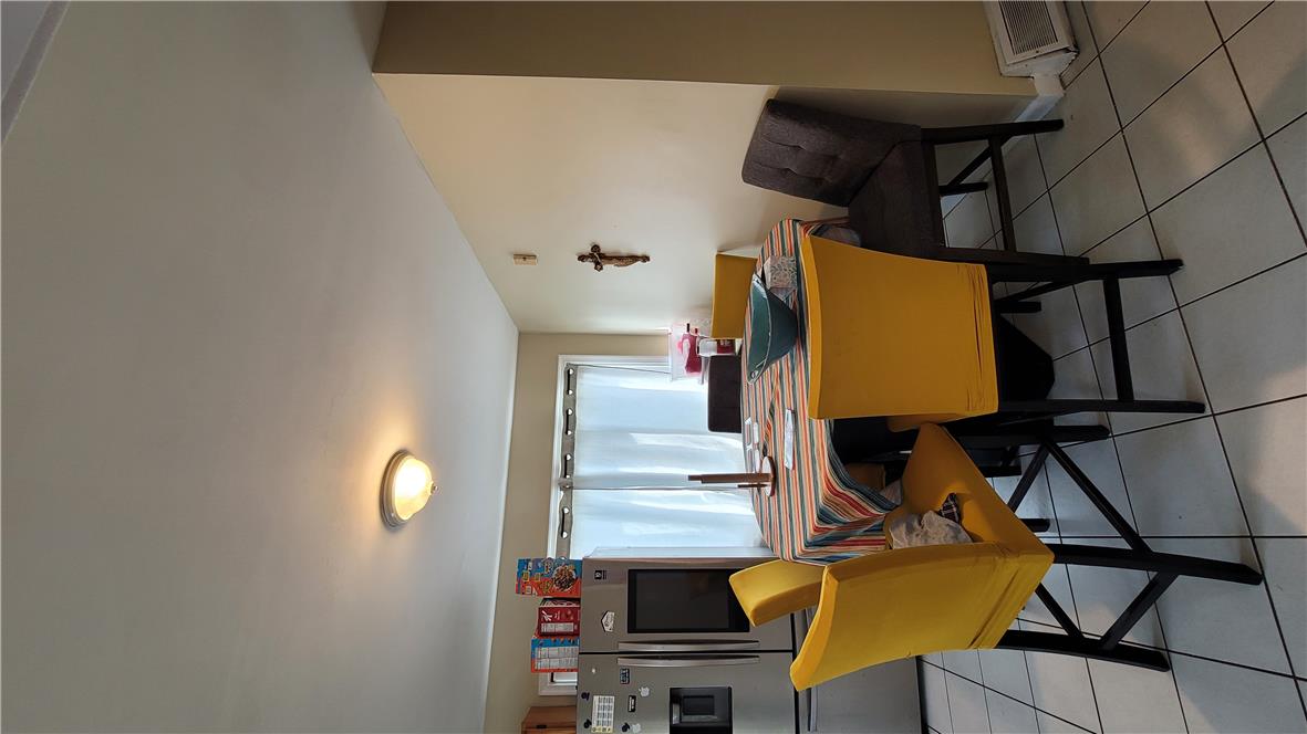 1350 Highland Street Property Photo 8