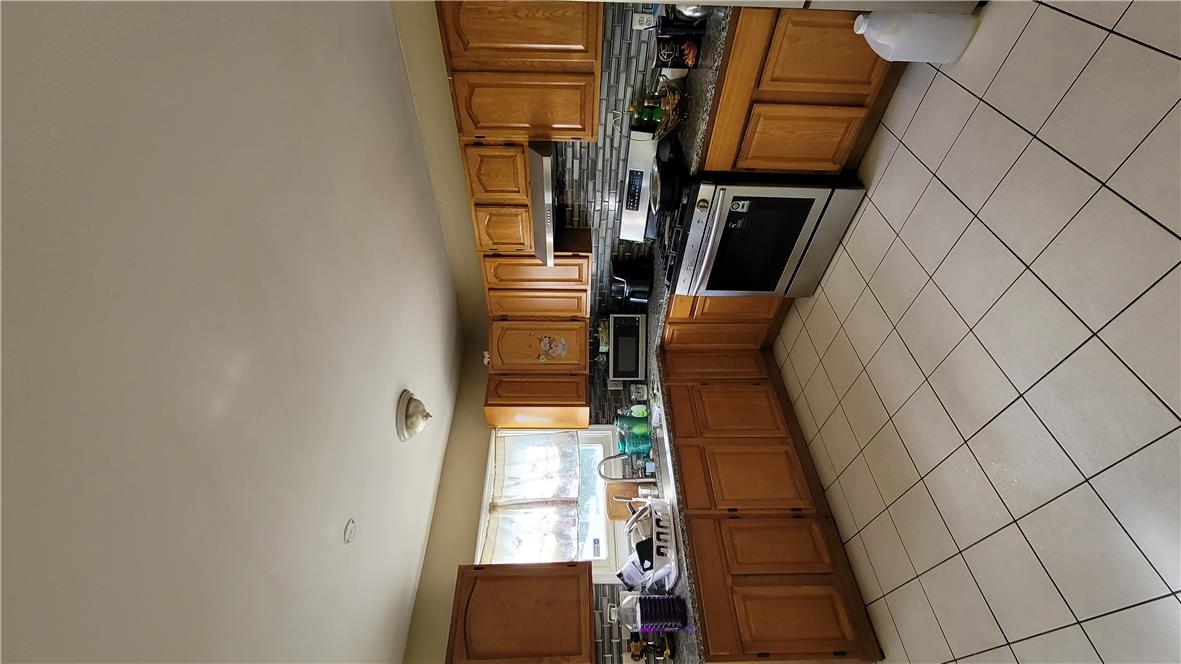 1350 Highland Street Property Photo 10