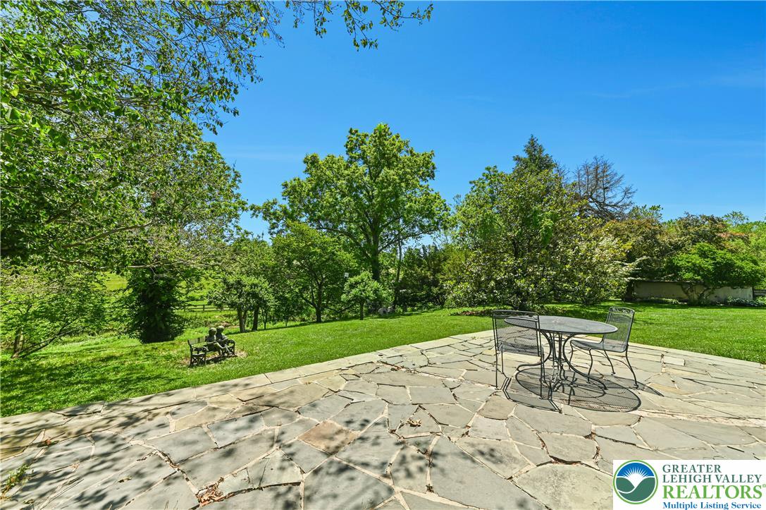 1194 Street Road Property Photo 38