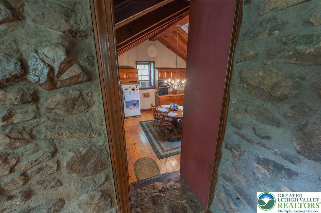 2783 Brunner Road Property Photo 7