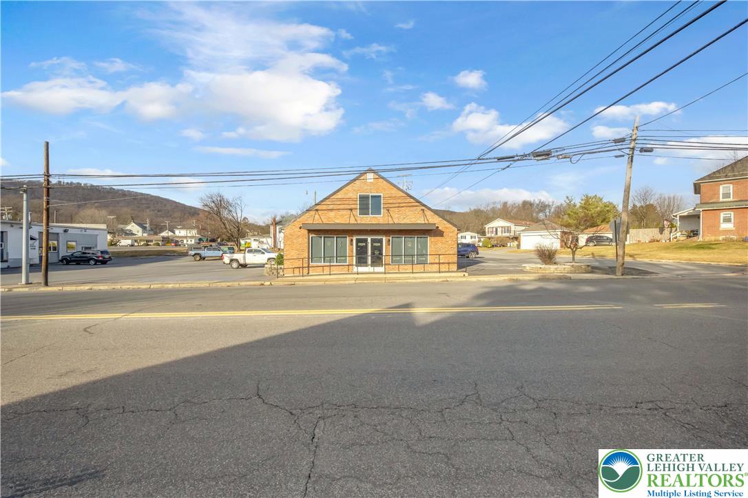 67 Park Avenue Property Photo 25