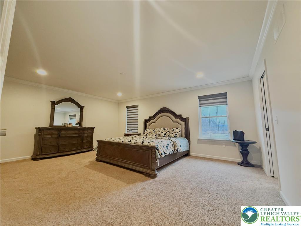 37 Saddle Lane Property Photo 26