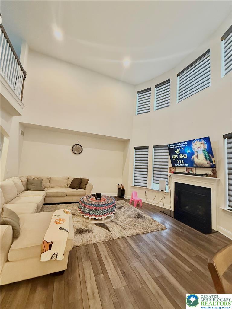 37 Saddle Lane Property Photo 32