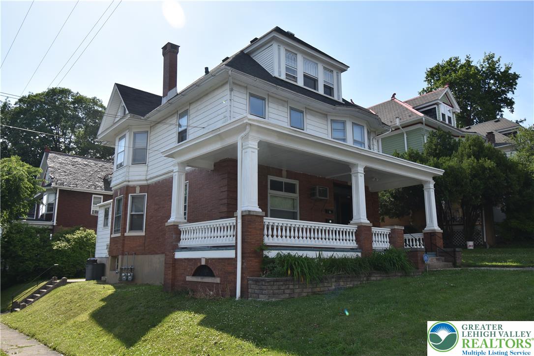 700 Hamilton Street 2 Property Photo 1