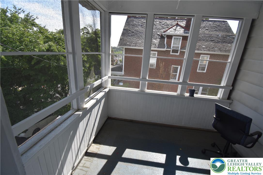 700 Hamilton Street 2 Property Photo 5