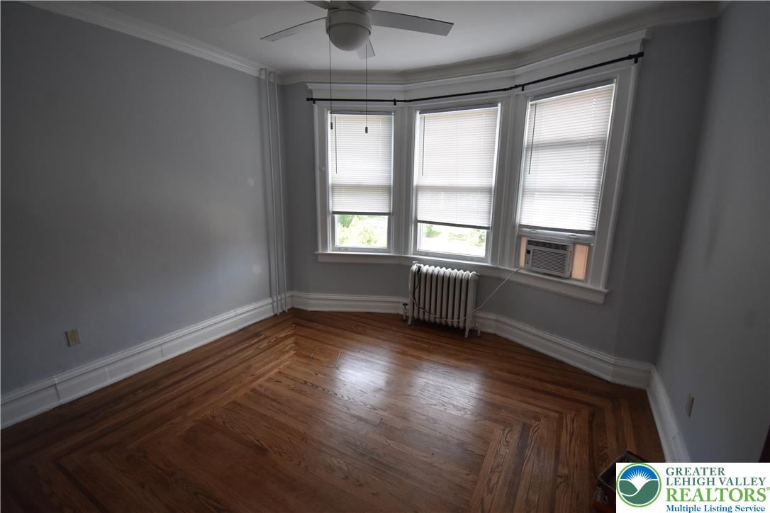 700 Hamilton Street 2 Property Photo 7