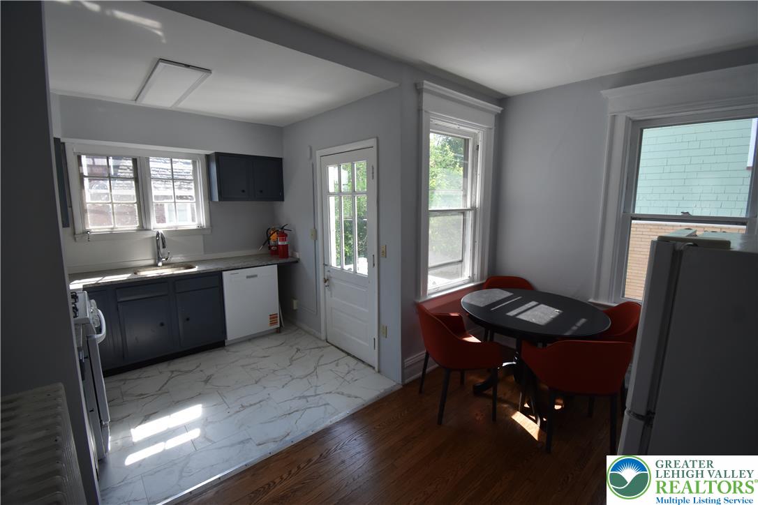 700 Hamilton Street 2 Property Photo 8
