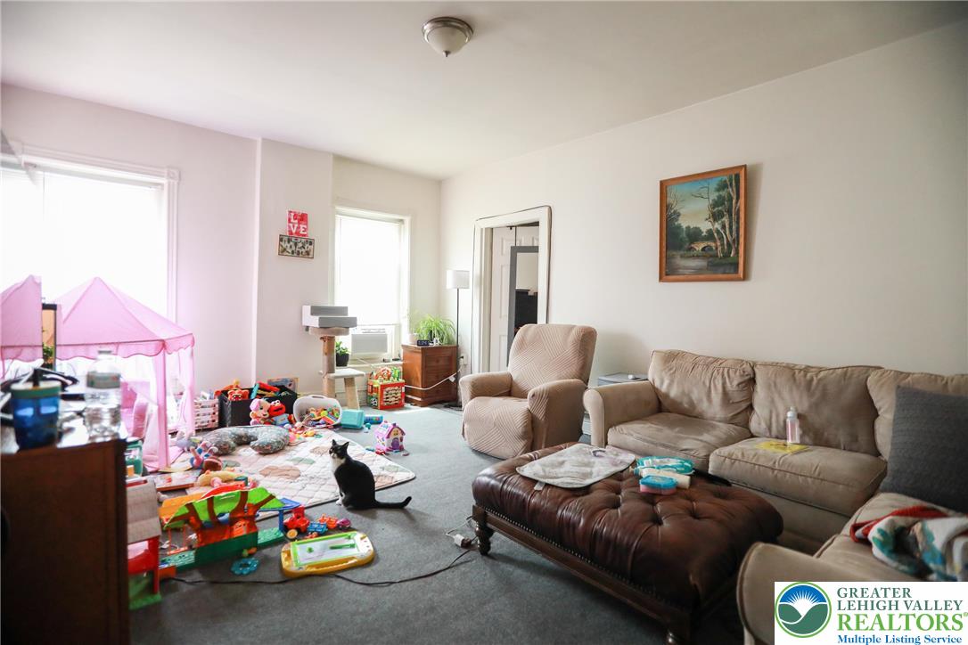 52 South 5th Street Property Photo 35