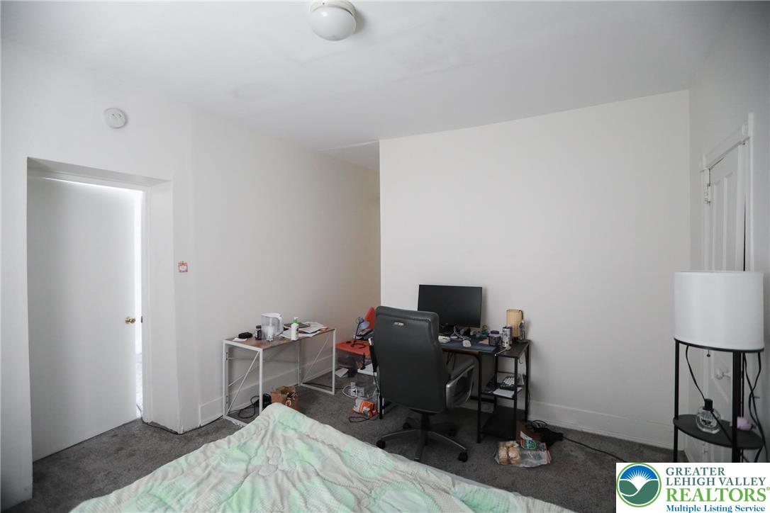 52 South 5th Street Property Photo 47
