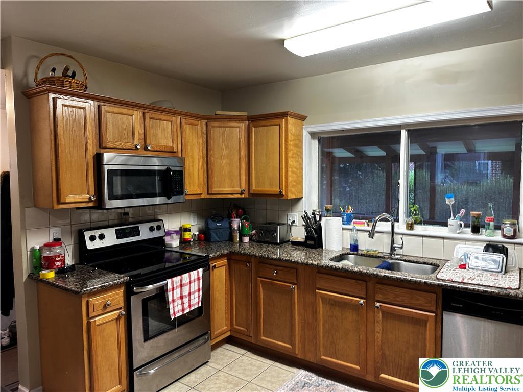 134 East High Street Property Photo 4