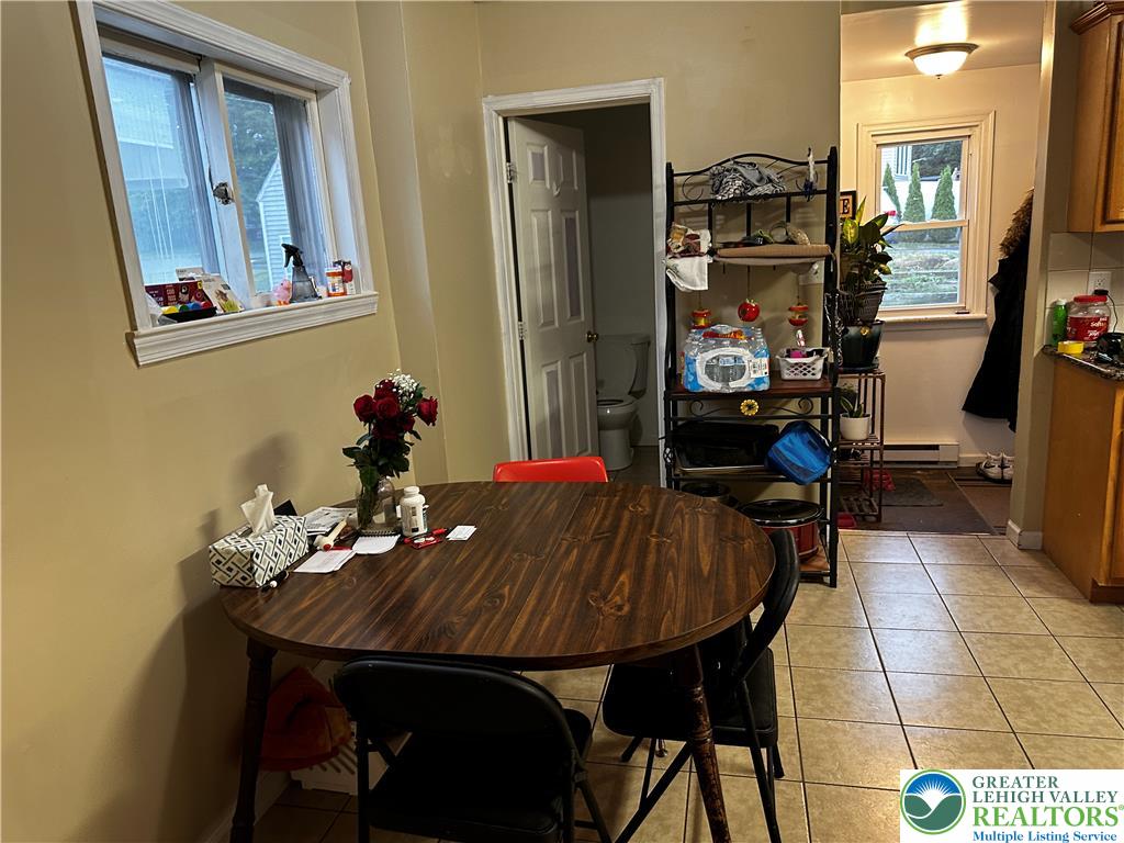 134 East High Street Property Photo 6