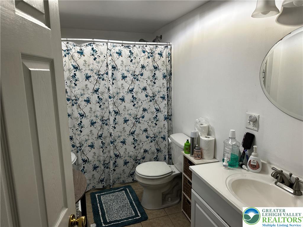 134 East High Street Property Photo 19