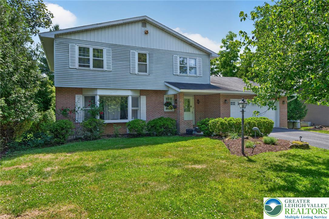1466 Willowbrook Drive