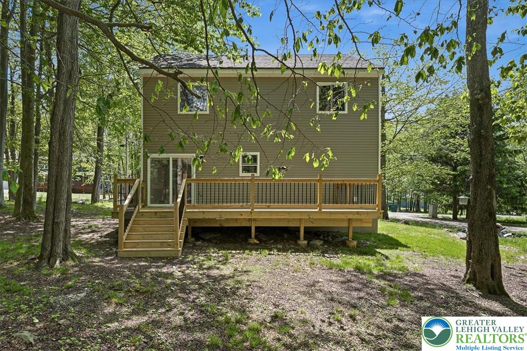 8592 Periwinkle Drive Property Photo 20