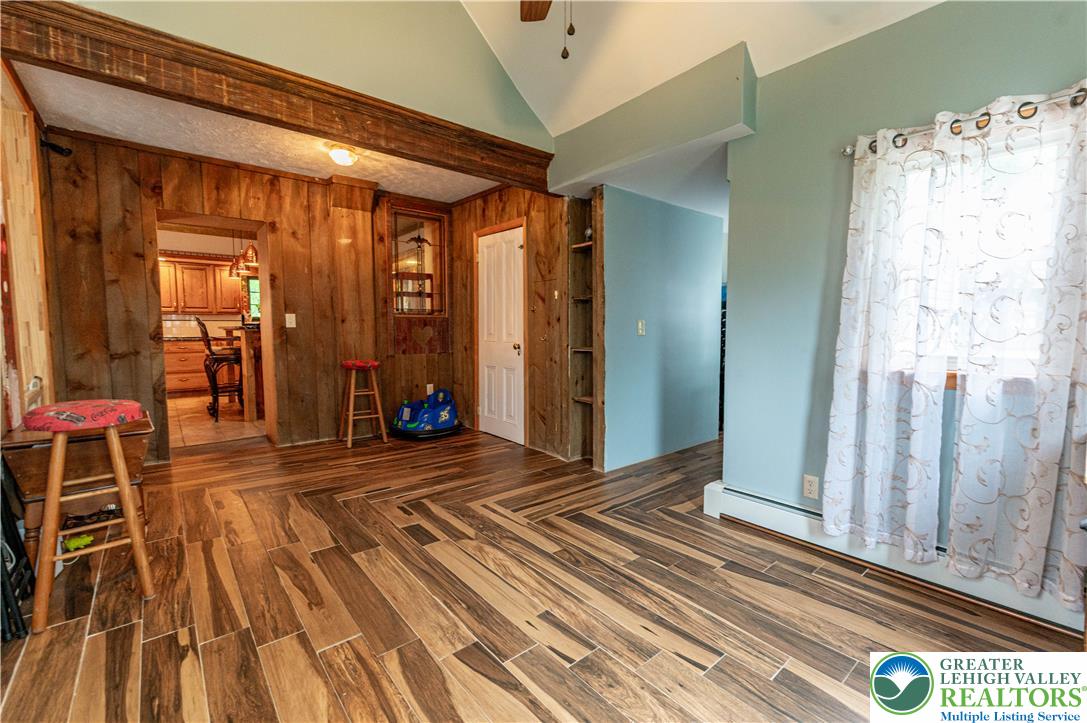 2485 Hieter Road Property Photo 7