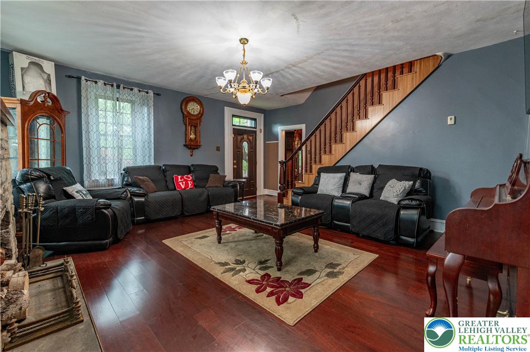 2485 Hieter Road Property Photo 19