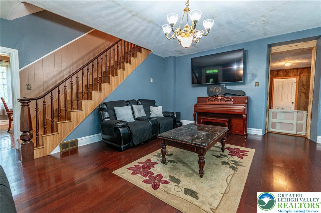 2485 Hieter Road Property Photo 20