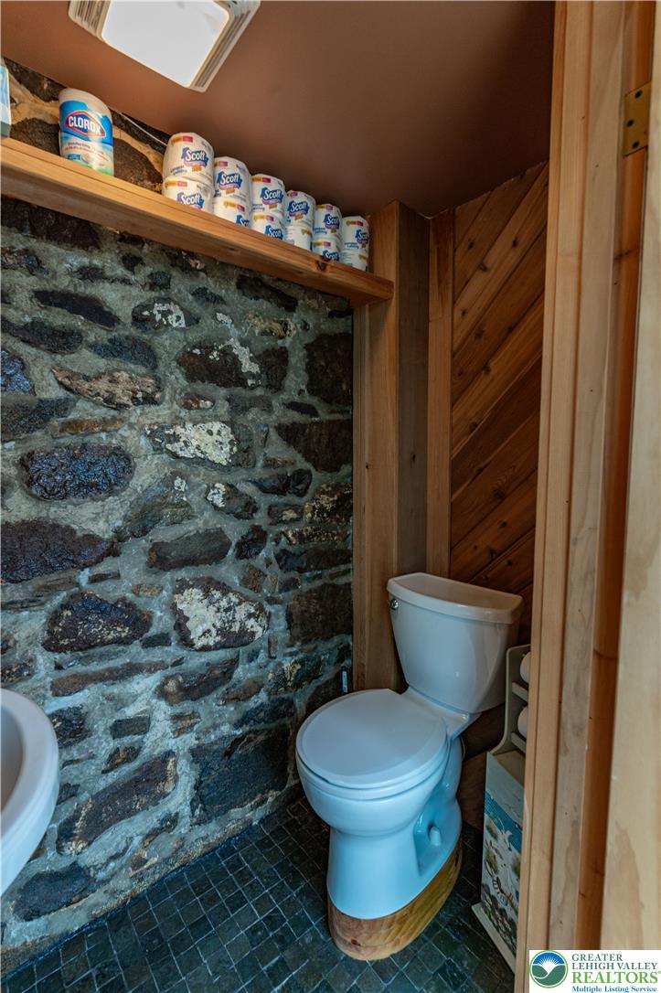 2485 Hieter Road Property Photo 56