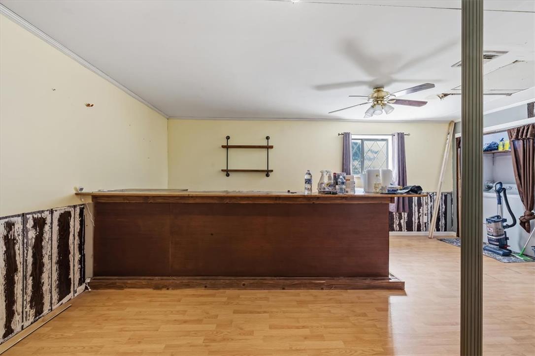 2230 North Lehigh Avenue Property Photo 13