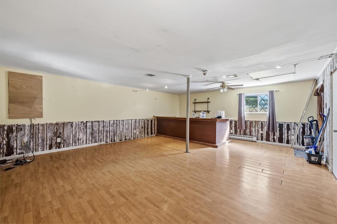 2230 North Lehigh Avenue Property Photo 14