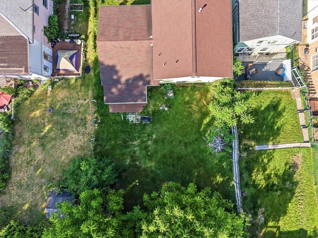 2230 North Lehigh Avenue Property Photo 28