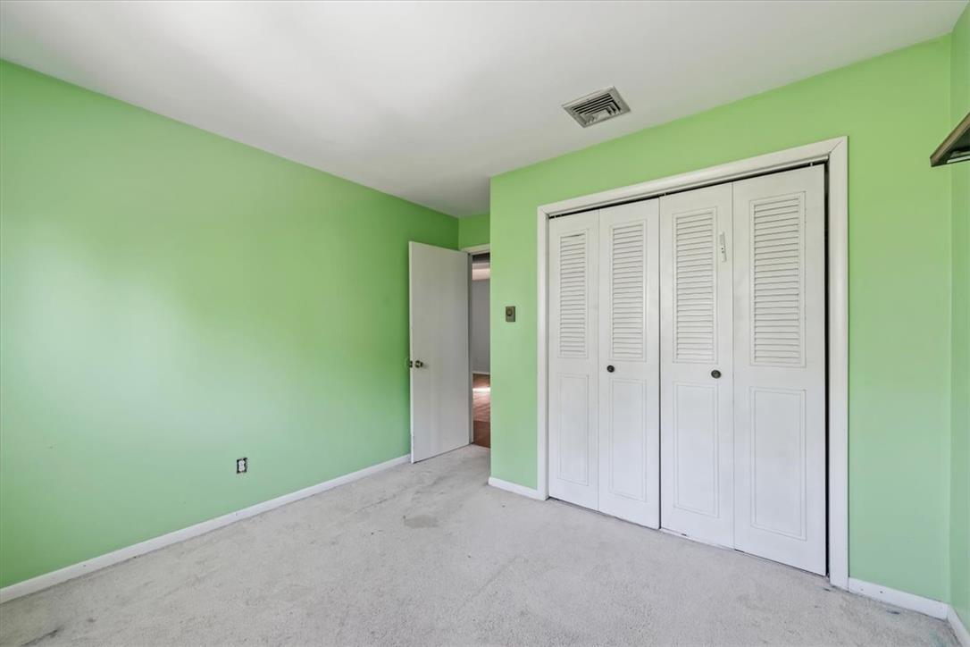 2230 North Lehigh Avenue Property Photo 47