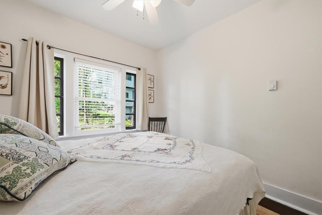 90 Oak Lane Property Photo 32