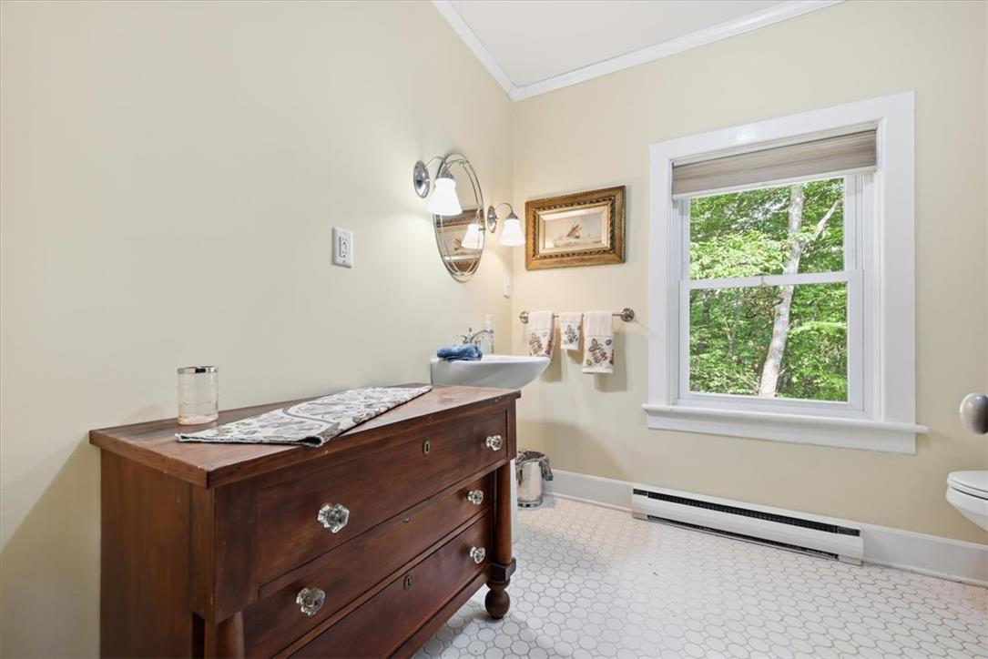 90 Oak Lane Property Photo 43
