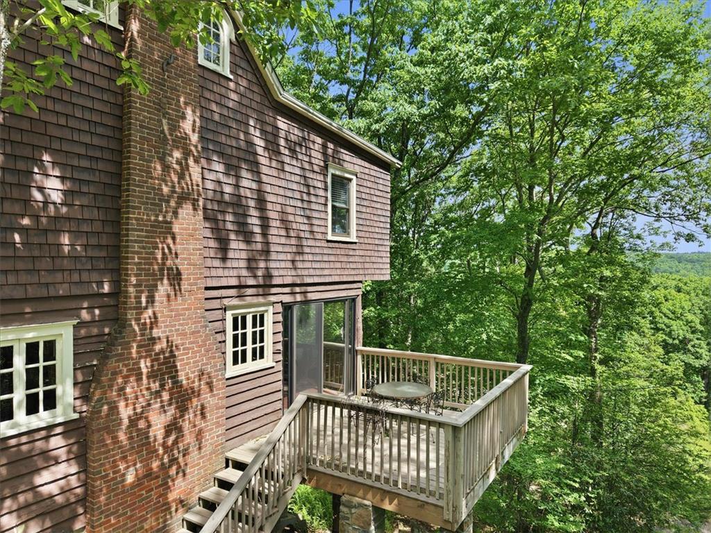 90 Oak Lane Property Photo 67