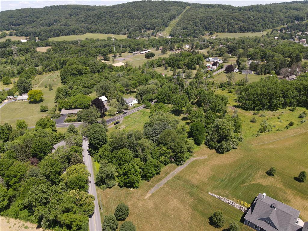 2804 Route 212 Property Photo 7