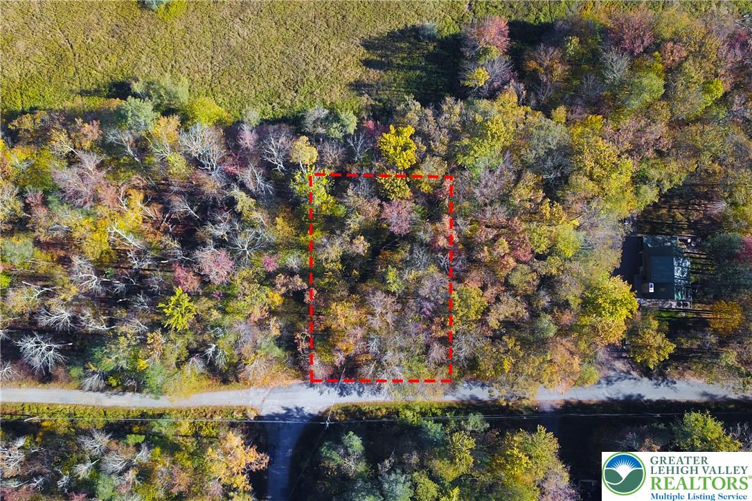 Cygnus Road Property Photo 13
