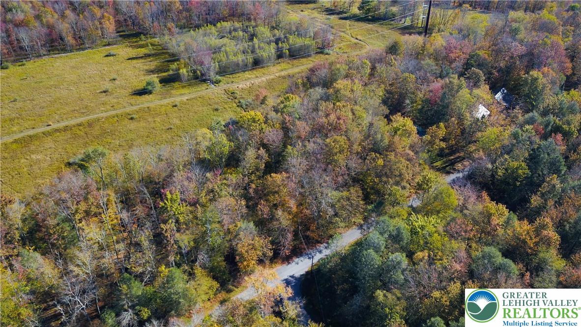 Cygnus Road Property Photo 16