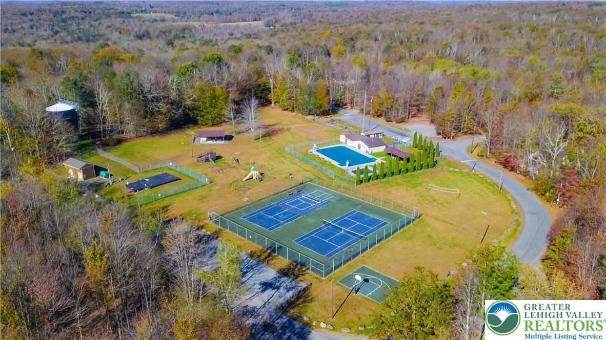Cygnus Road Property Photo 18