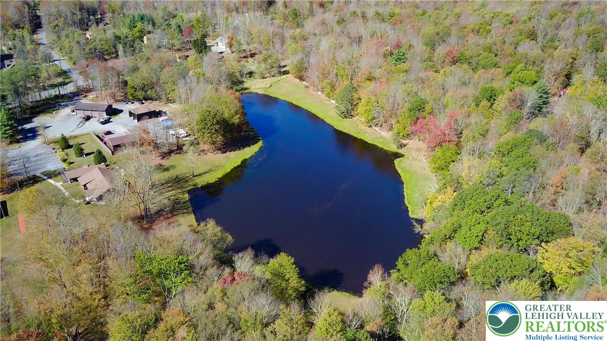 Cygnus Road Property Photo 22