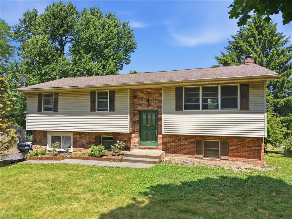 2279 Taylor Drive Property Photo 3