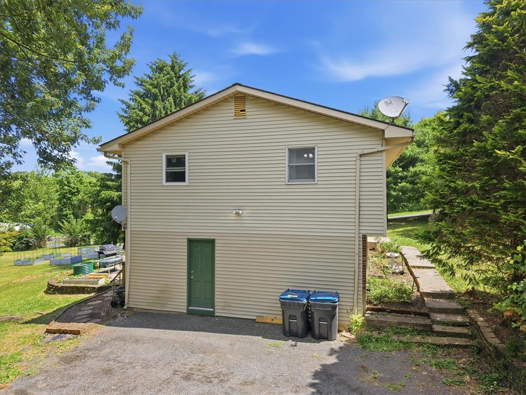 2279 Taylor Drive Property Photo 82