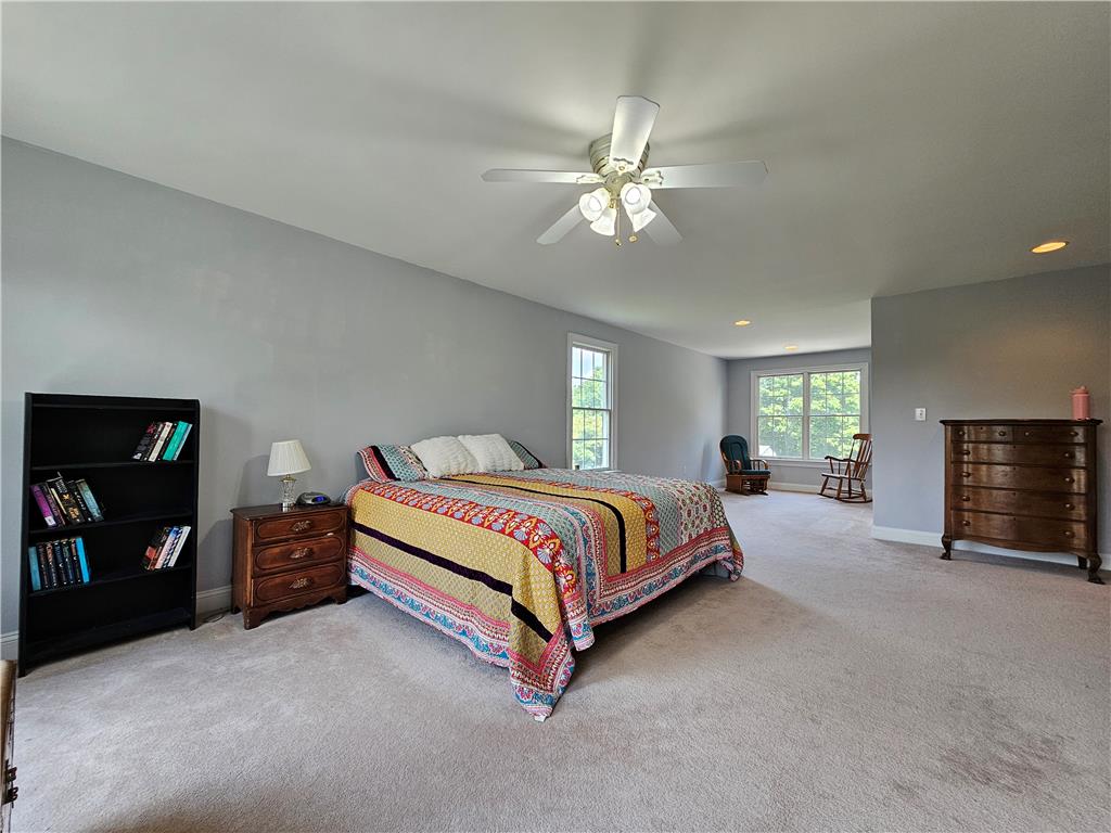 115 Fox Run Property Photo 20