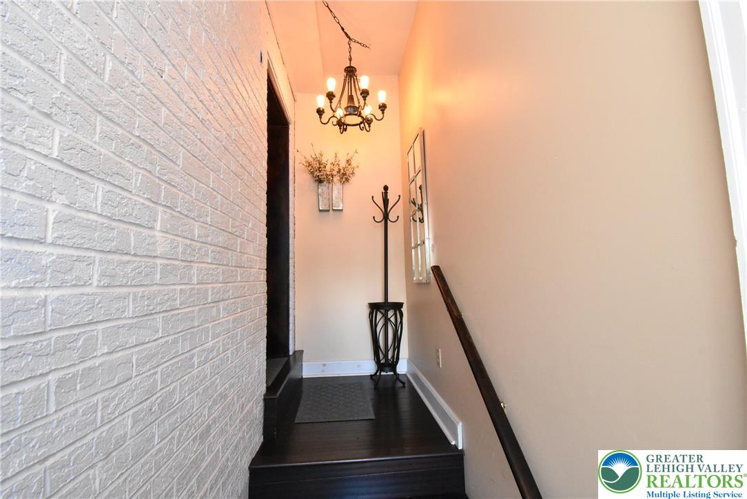 424 Grape Street Property Photo 28