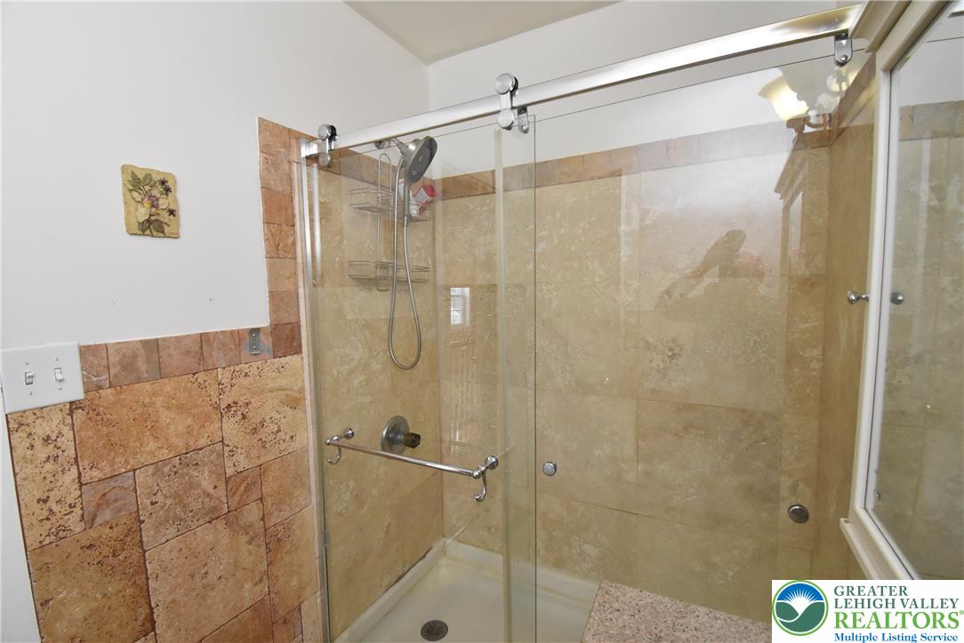424 Grape Street Property Photo 51