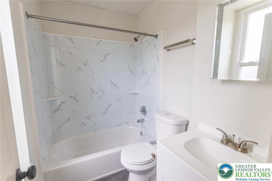 247 North 10th Street Property Photo 19