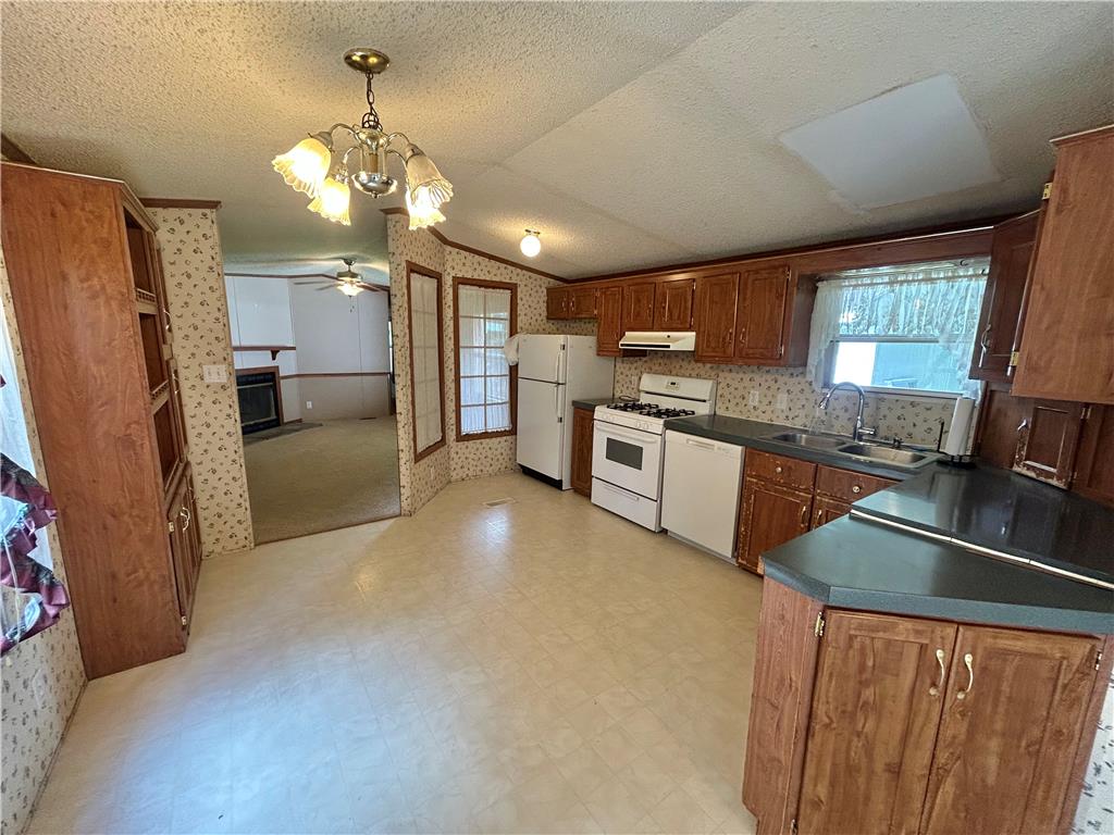 38 Ahearn Property Photo 10
