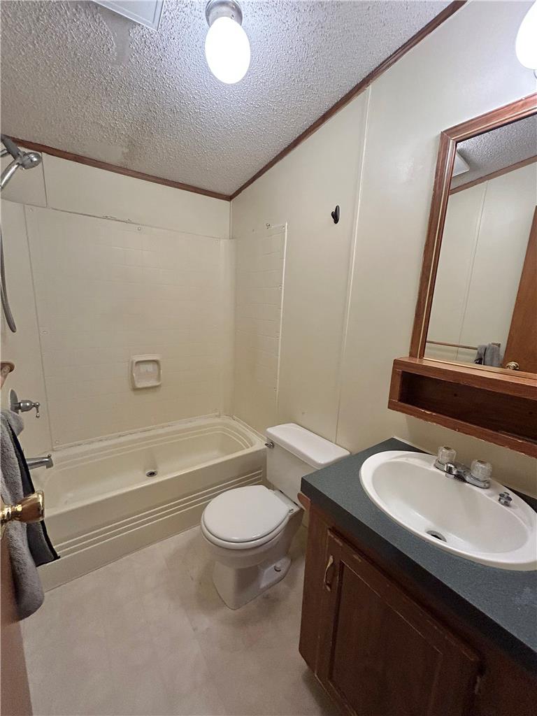38 Ahearn Property Photo 15