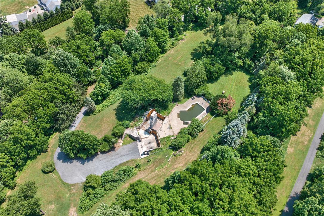 4956 Chestnut Hill Road Property Photo 4