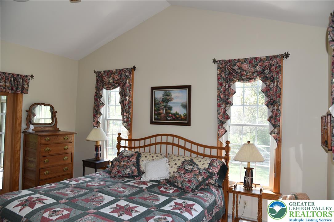 1084 Old School Rd Property Photo 49